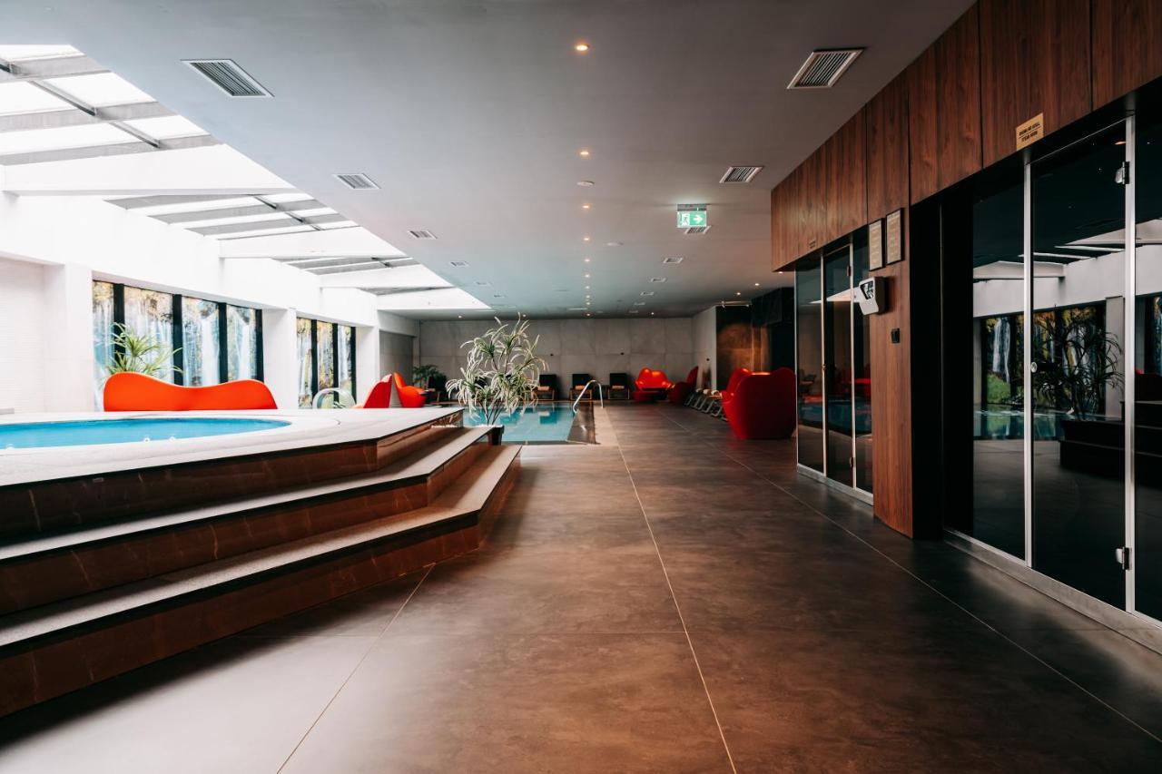 Palace Hotel & Spa Titova Mitrovica Екстериор снимка