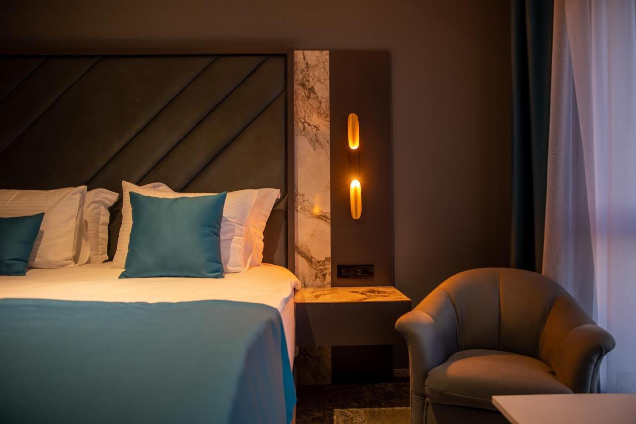 Palace Hotel & Spa Titova Mitrovica Екстериор снимка