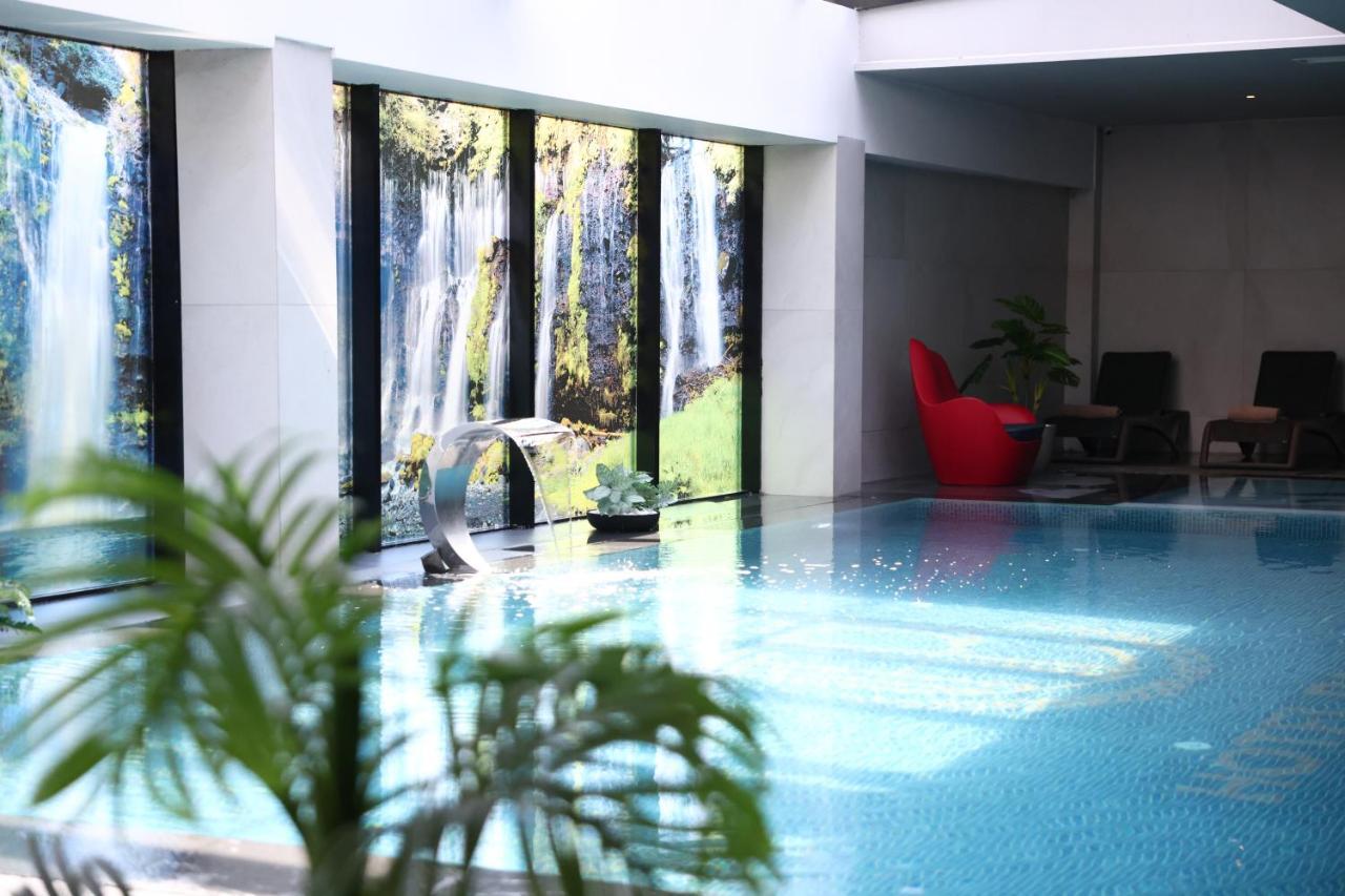 Palace Hotel & Spa Titova Mitrovica Екстериор снимка